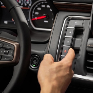 CHEVROLET TAHOE_4
