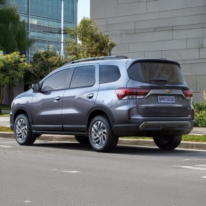 CHEVROLET SPIN_1