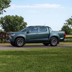 CHEVROLET COLORADO_5