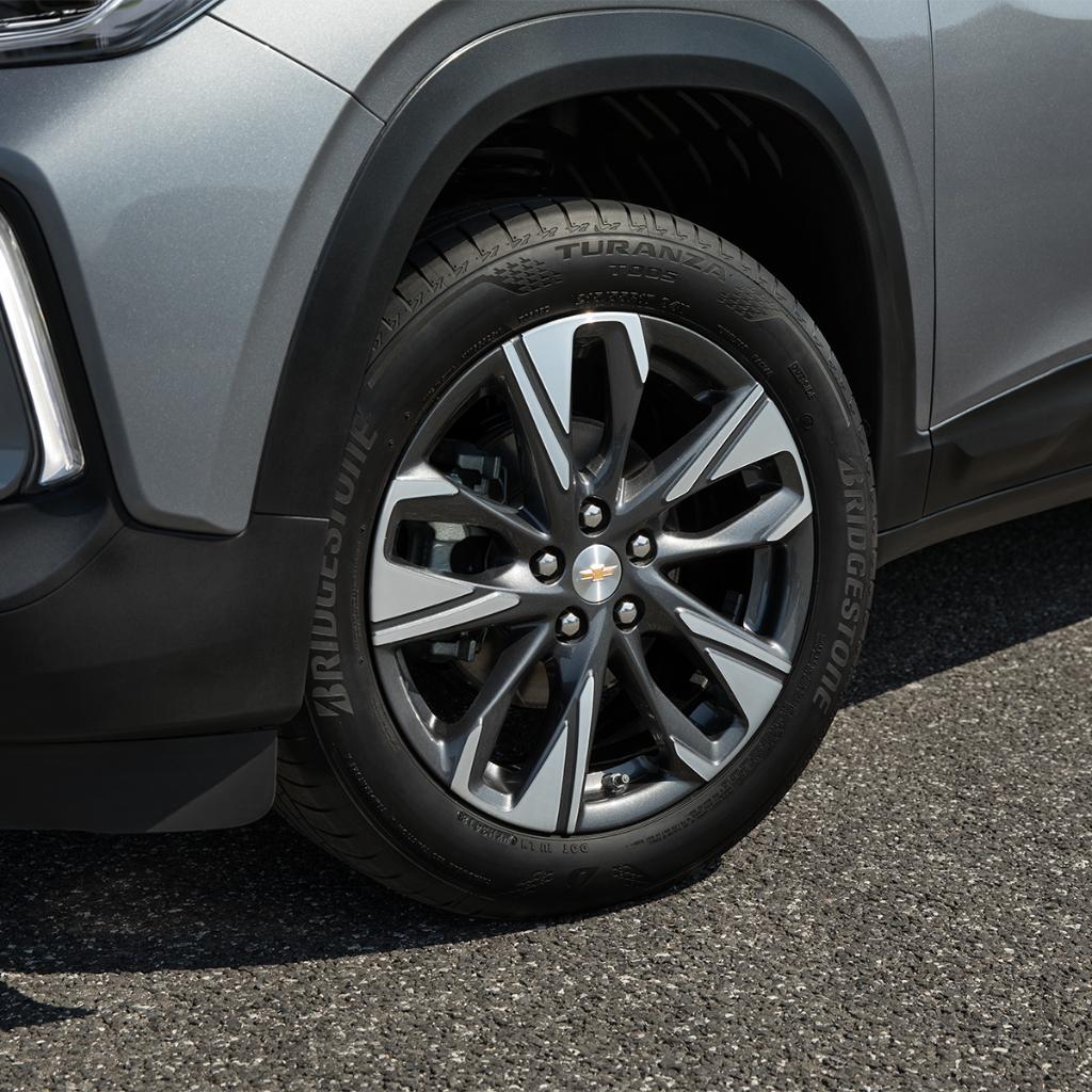 CHEVROLET TRACKER TURBO_7